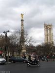 Fontaine des Palmiers und Tour de Saint-Jacques