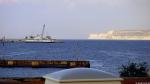 Blick vom Hotelzimmer auf Gozo, Comino und die Fähre