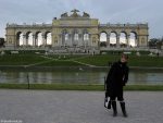 MissPlaced vor der Gloriette