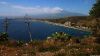 Bucht von Taormina mit Ätna im Hintergrund